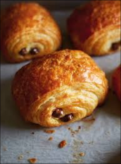 Quel chanteur a interpr&eacute;t&eacute; ''Le Petit Pain au chocolat'' ?