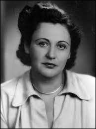 Nancy Wake fut une espionne notoire, au service de "La France libre" quel surnom lui avait été donné par la Gestapo ?