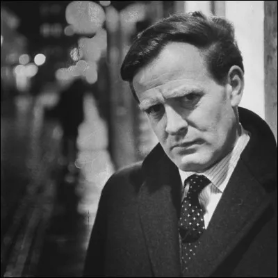 Selon certaines rumeurs, l'écrivain John le Carré aurait été espion :