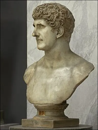 Il combat avec César contre Pompée puis, après l'assassinat de César, il forme avec Octave et Lépide une alliance pour se partager la République romaine : le second triumvirat. Il est ensuite vaincu dans la guerre qui l'oppose à Octave :