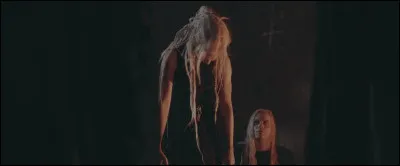 Complétez : 
"We're all at, we're all at, we're all at..."