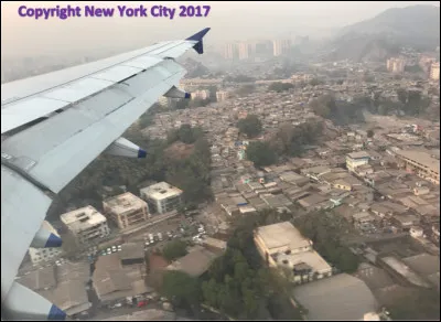 Quelle st cette ville, la plus peuplée d'Inde, capitale de l'État du Maharashtra, capitale économique et financière du pays, célèbre pour ses studios cinématographiques Bollywood ?