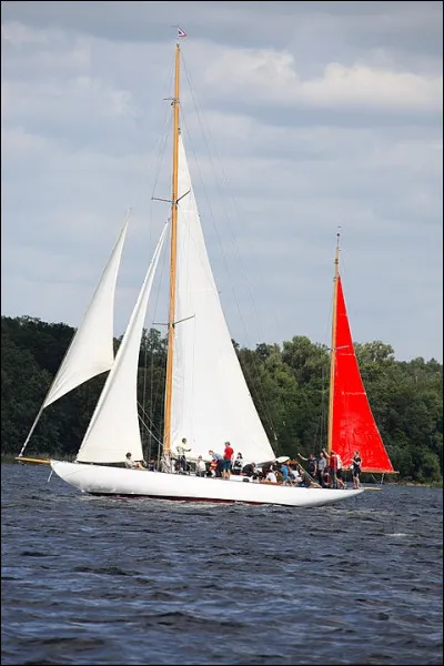 Artimon (un) > Encore un terme spécifique à la marine à voiles !