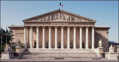 Quel est ce palais de 1722, sis à Paris sur le quai d'Orsay, siège de l'Assemblée nationale française ?