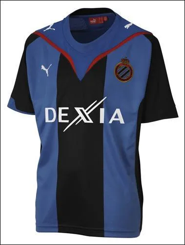 À quel club appartient ce maillot ?