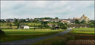 Commune néo-aquitaine, dans l'arrondissement de Parthenay, Saint-Jouin-de-Marnes se situe dans le département ...