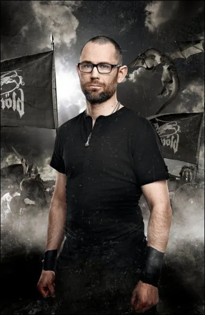 Complétez : 
"Fræknum þannig..."