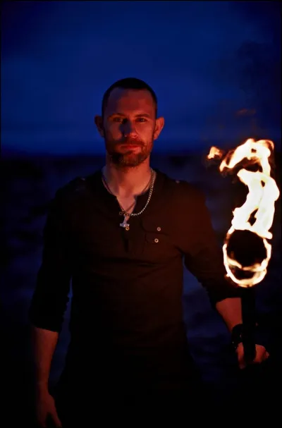 Complétez : 
"Feigðin lítið..."