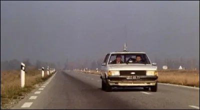 Je joue dans "Tandem". Je suis...