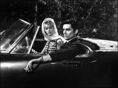 On me voit dans "Mélodie en sous-sol". Je m'appelle :