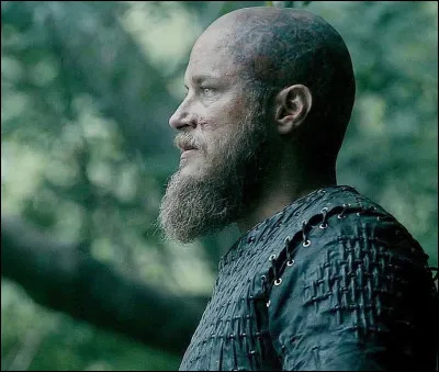 Lors de son deuxième raid à Paris, que regrette Ragnar ?