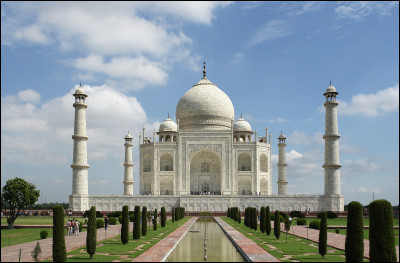 Dans quel pays peut-on voir le Taj Mahal ?