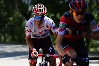Après la dix-huitième étape, le maillot à pois est sur les épaules de...