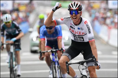 Quel Français finit troisième de la quatrième étape ?