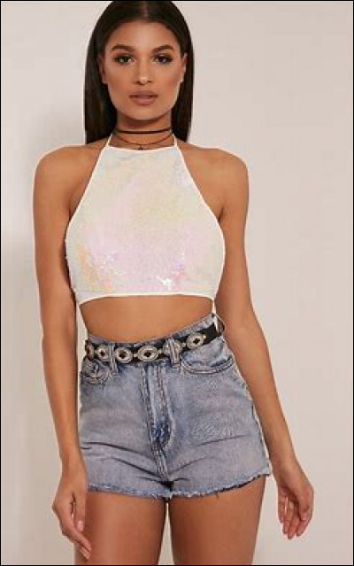 Quel crop top choisirais-tu ?