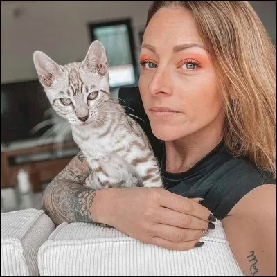 Comment s�appelle son chat ?