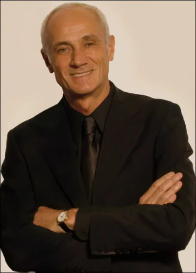 Depuis 2010, le président Antonio Percassi prend le soin d'envoyer deux cadeaux à chaque nourrisson né à Bergame. Lesquels ?