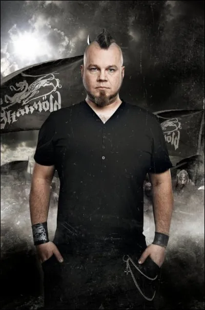 Complétez : 
"Bráðum þessi bróðir okkar
Búinn er að..."