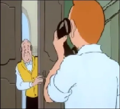 Lorsque Nestor l'interpelle, pour qui Tintin se fait-il passer ?