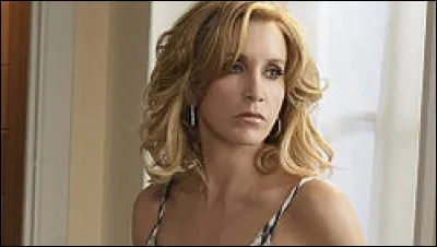 Comment la mère de Kayla, qui est la fille illégitime de Tom, s'appelle-t-elle ?