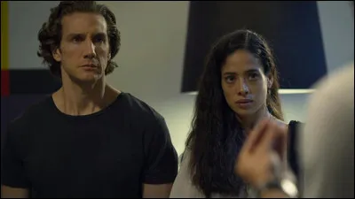 Chema et Lorenzo veulent avoir un enfant. Comment s'appelle la mère porteuse ?