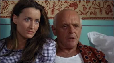 Dans "Surviving Picasso", film de James Ivory, quel acteur incarne Pablo Picasso ?