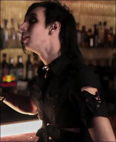 Dans quel clip voit-on Gared Dirge comme ceci ?