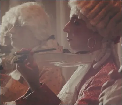 Dans quel clip voit-on Gared Dirge comme ceci ?