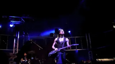 Dans quel clip voit-on Gared Dirge comme ceci ?