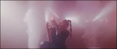 Dans quel clip voit-on Chris Harms comme ceci ?