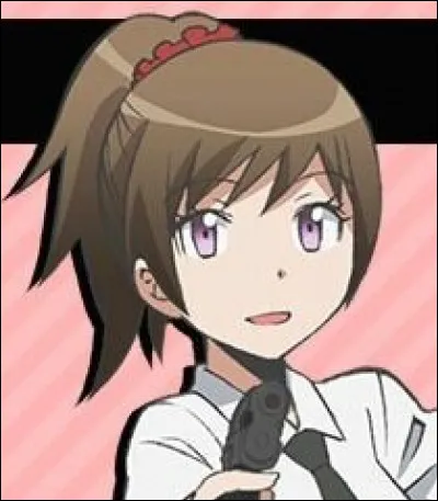 Qui a les cheveux roses dans la classe ?