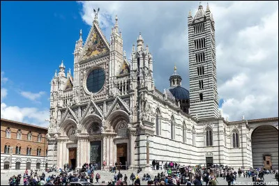 Dans quel pays d'Europe devrez-vous vous rendre pour voir cette cathédrale ?