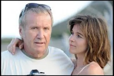 Elle a démarré avec son père dans les enquêtes du commissaire Moulin. Quel est le prénom de la fille de Yves Rénier devenue actrice ?