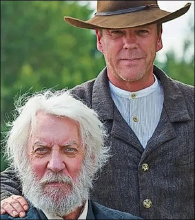 Dans la famille Sutherland je demande le fils. Dans quel western de 2015, le père et le fils sont-ils enfin réunis ?