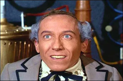 Quelle série télé a parmi ses personnages le méchant docteur Loveless  ?