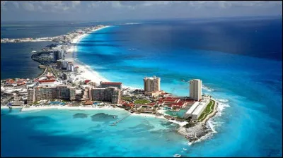 Quel tropique traverse le golfe du Mexique ?