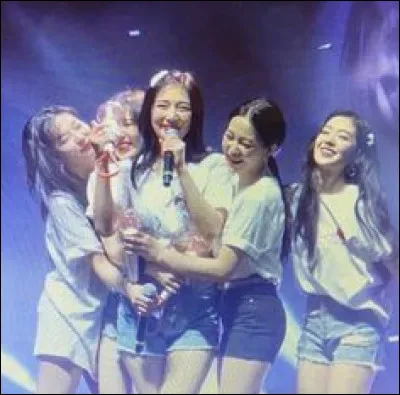 Tes amis te trouvent :