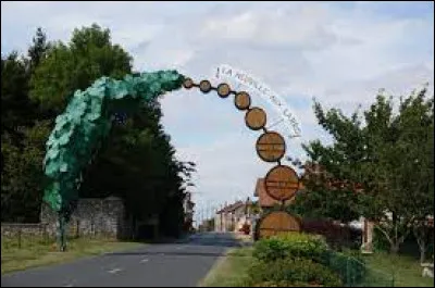 Nous restons dans le Grand-Est et nous arrivons &agrave; l'entr&eacute;e de La Neuville-aux-Larris. Village du parc naturel r&eacute;gional de la Montagne de Reims, il se situe dans le d&eacute;partement ...