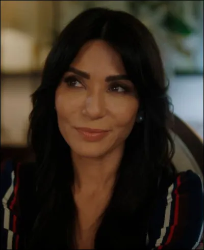 Quelle actrice joue Hermione Lodge ?