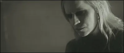 Dans quel clip voit-on Chris Harms comme ceci ?