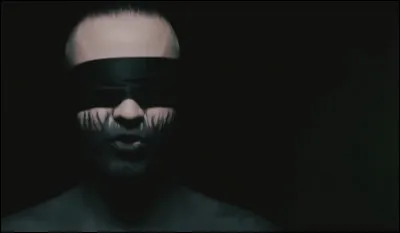 Dans quel clip voit-on Chris Harms comme ceci ?