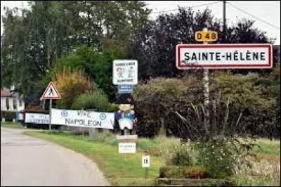 Nous sommes dans le Grand-Est, à l'entrée de Sainte-Hélène. Village de l'arrondissement d'Épinal, il se situe dans le département ...