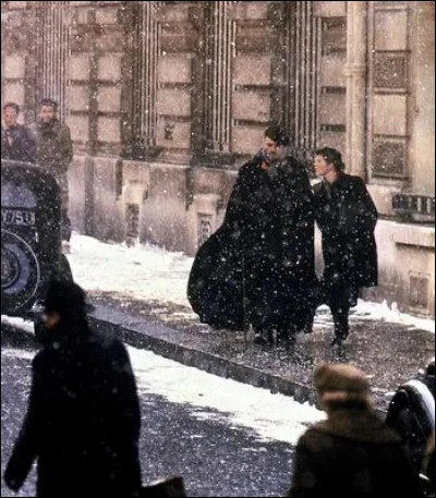 Cinéma : En 1989, quel acteur a incarné l'abbé Pierre dans le film "Hiver 54" ?