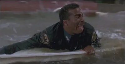 Pourquoi ce policier a-t-il si peur dans le film "Jumanji", paru en 1995 ?