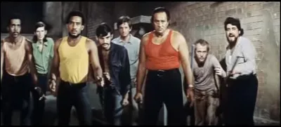 Dans "La Fureur du dragon", qui est le chef des brigands que nous voyons dans cette sc&egrave;ne ?