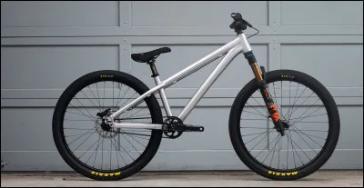 Quelle est la marque de ce vélo ?