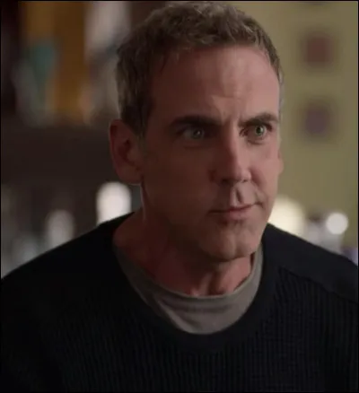 Comment s'appelle le père de Julie ?