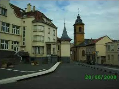 Je vous emmène dans le Grand-Est, à Conflans-en-Jarnisy. Ville du Pays Haut, à la confluence de l'Orne et de l'Yron, elle se situe dans le département ...