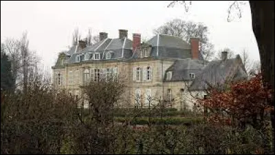 Nous sommes maintenant dans les Hauts-de-France, au ch&acirc;teau de Chelers. Commune de l'arrondissement d'Arras, elle se trouve dans le d&eacute;partement ...