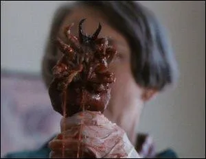 Une des tiques s'chappe dans un cabinet de :